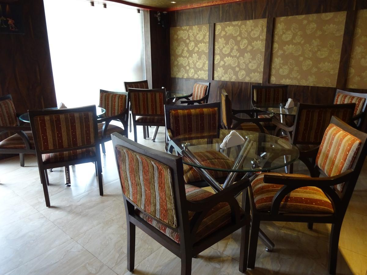 Hotel La Grace Madgaon Extérieur photo
